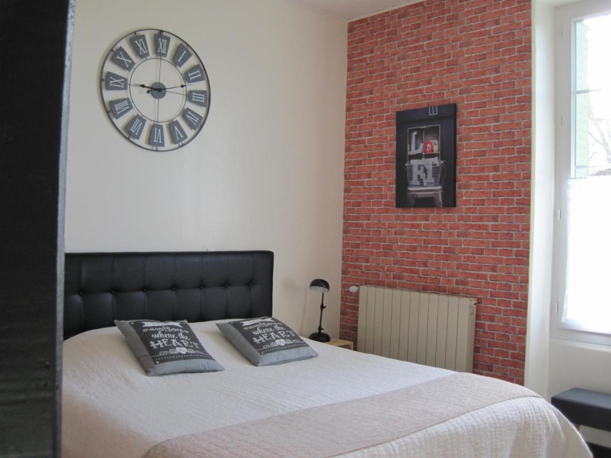 Chambre D'Hotes Park Des Collines - Gite Génissieux Eksteriør bilde